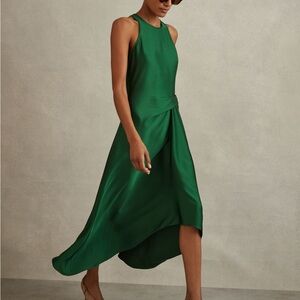 Elegant Green Sleeveless Dress